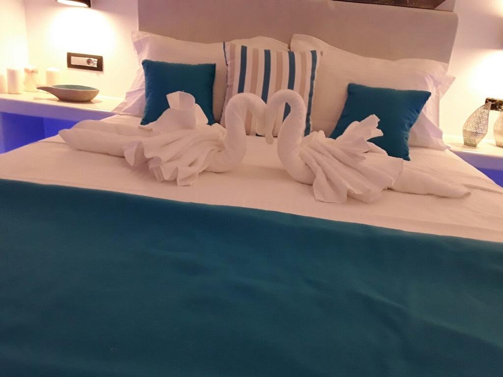 Santoxenia Luxury Villa Kamári Dış mekan fotoğraf